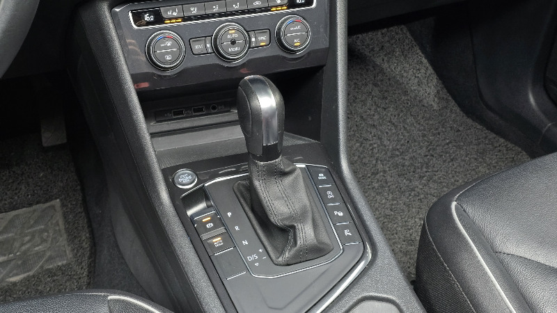 car Volkswagen Tiguan id47652 photo #9