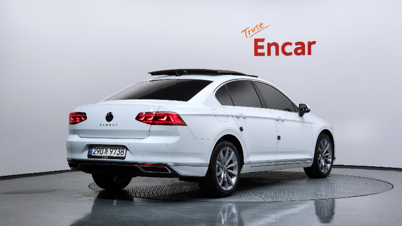 car Volkswagen Passat id47655 photo #2