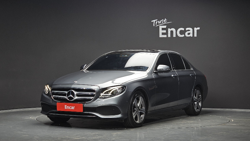 car Mercedes Benz E Class id47671 main photo