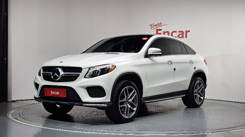 car Mercedes Benz GLE id47681 main photo