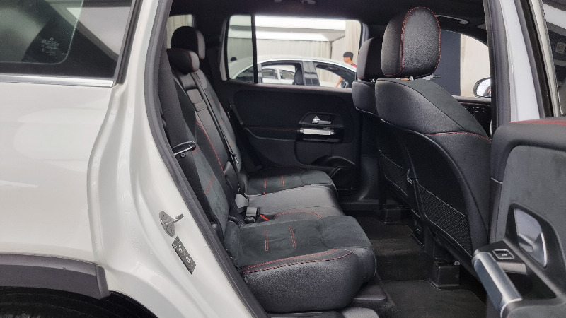 car Mercedes Benz GLB id47698 photo #12