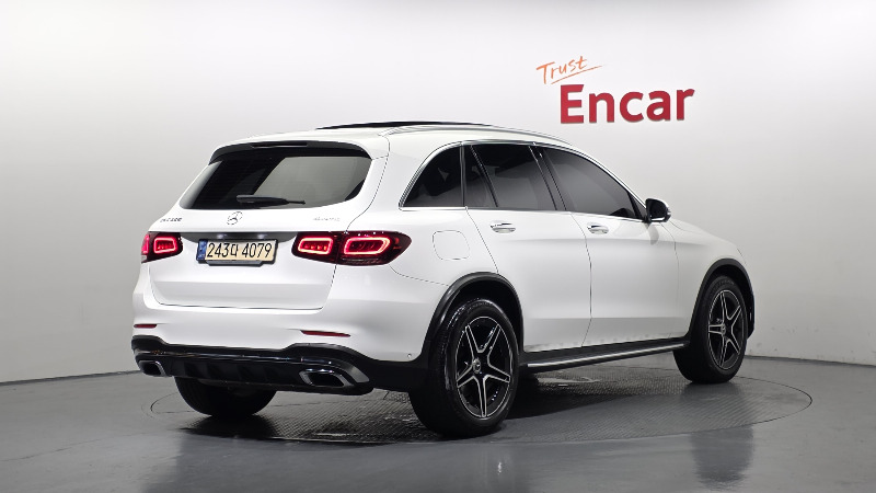 car Mercedes Benz GLC id47738 photo #2