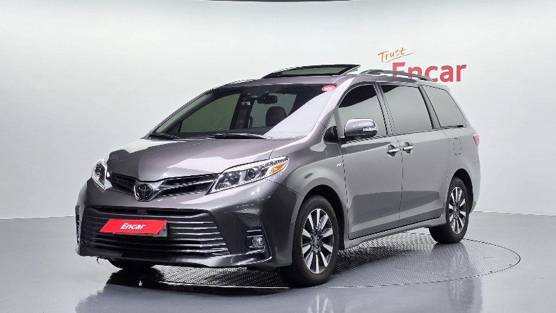 car Toyota Sienna id47792 main photo