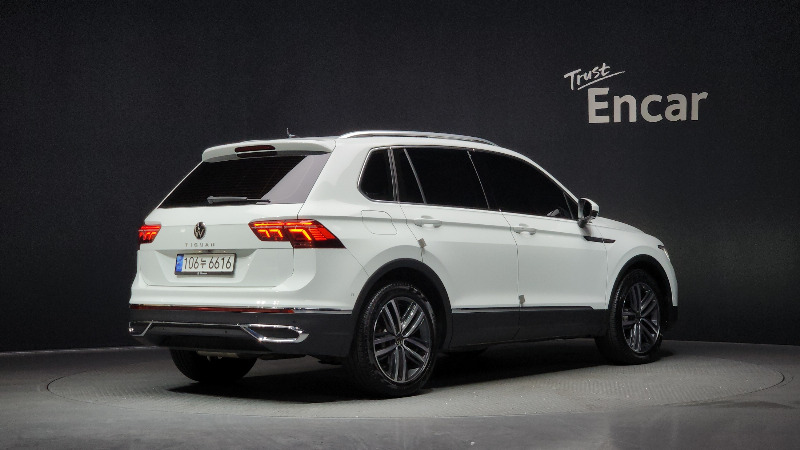 car Volkswagen Tiguan id47824 photo #2