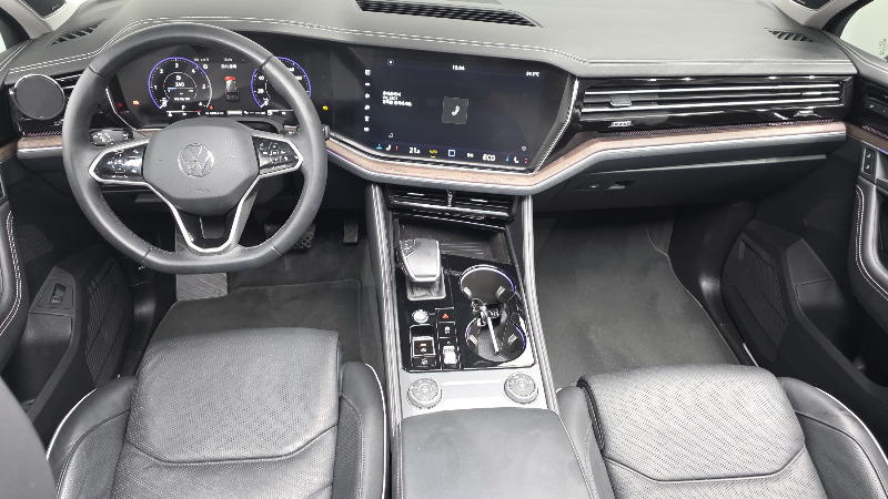 car Volkswagen Touareg id47825 photo #7