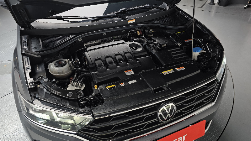 car Volkswagen T-Roc id47835 photo #6