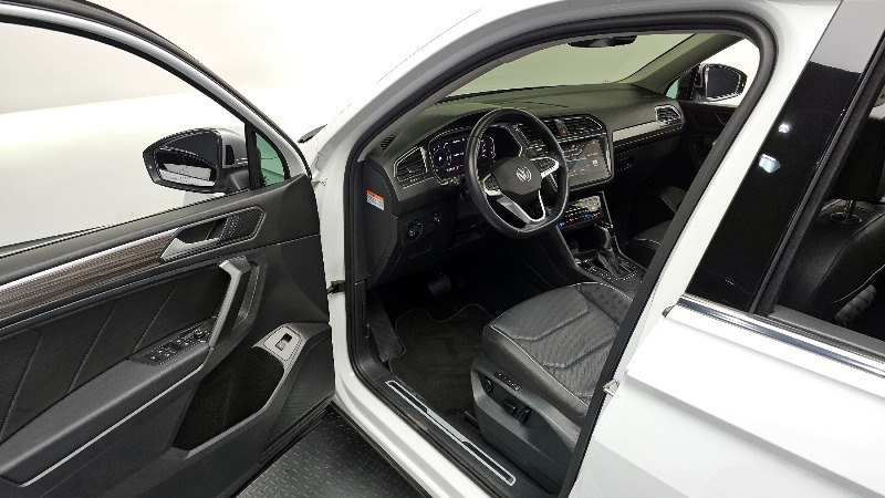 car Volkswagen Tiguan id47839 photo #11