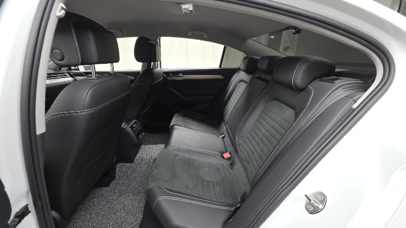 car Volkswagen Passat id47857 photo #12