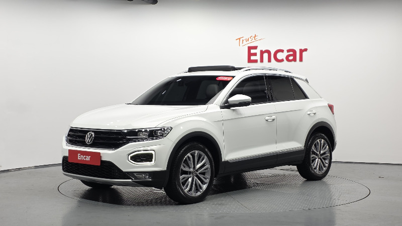 car Volkswagen T-Roc id47858 main photo
