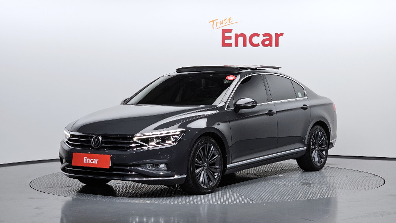 car Volkswagen Passat id47873 main photo
