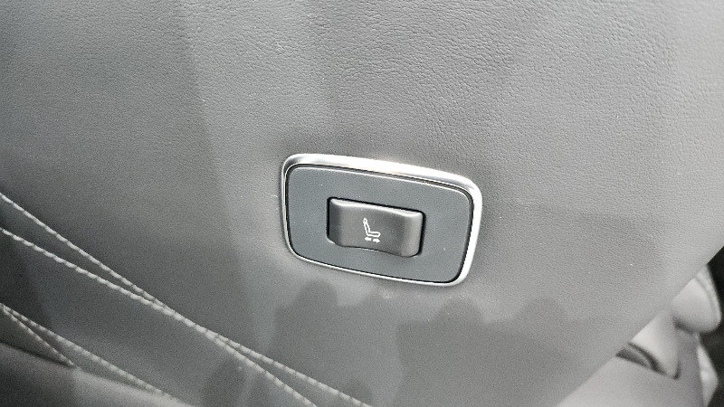 car Toyota Alphard id48009 photo #19