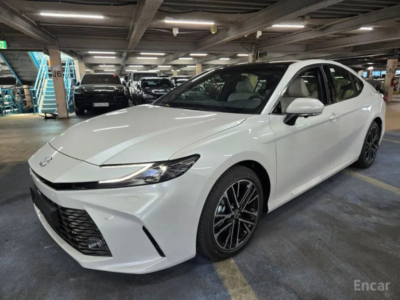 car Toyota Camry id48015 main photo