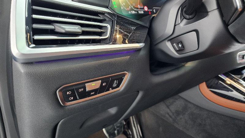 car BMW X7 id48038 photo #14