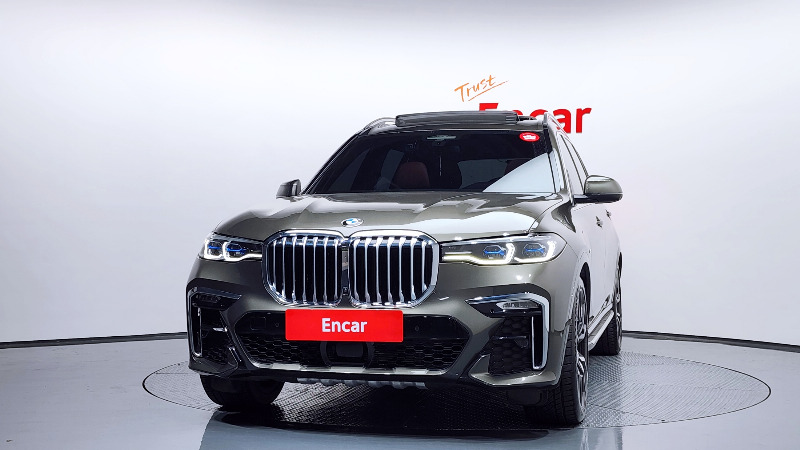 car BMW X7 id48038 photo #3