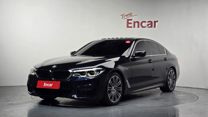 car BMW 5 Series id48039 main photo