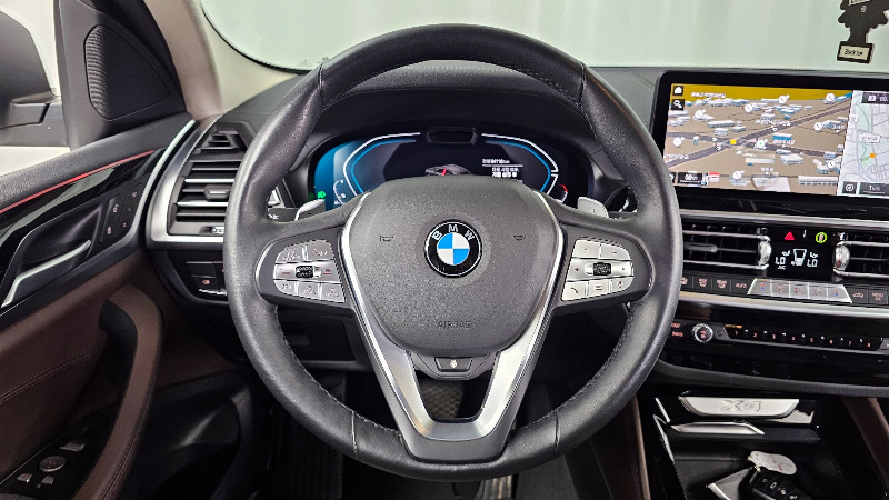car BMW X4 id48048 photo #13