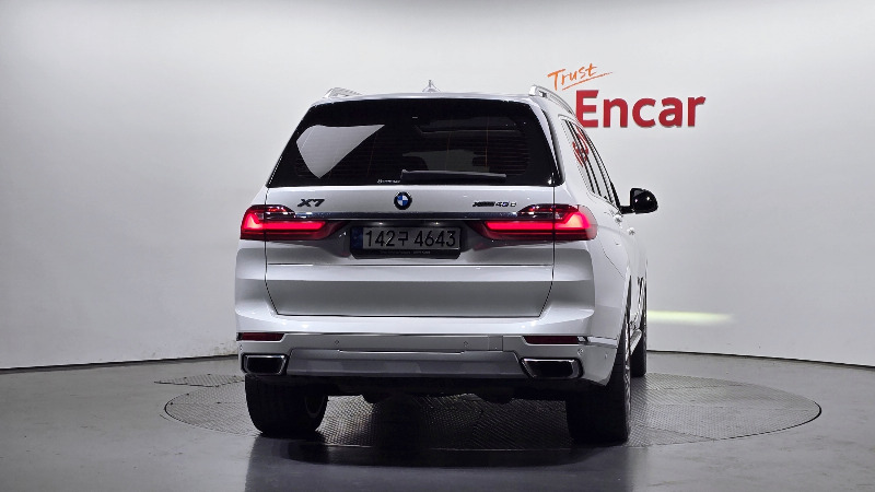 car BMW X7 id48060 photo #4