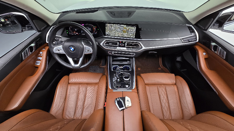 car BMW X7 id48060 photo #7