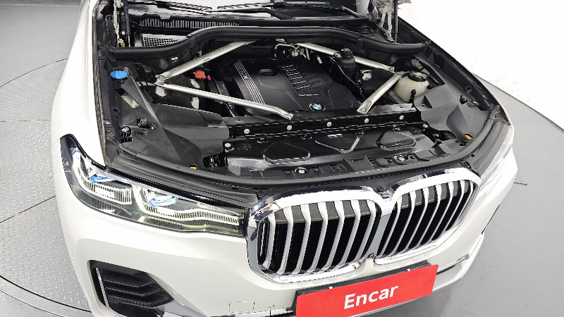 car BMW X7 id48066 photo #6