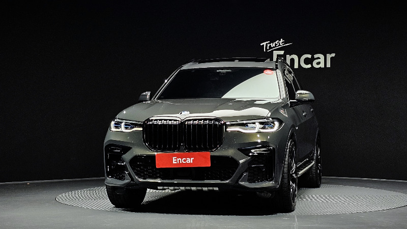 car BMW X7 id48106 photo #3