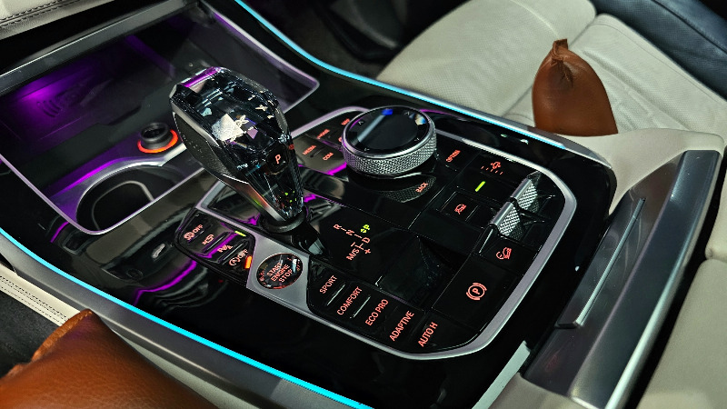 car BMW X7 id48106 photo #9