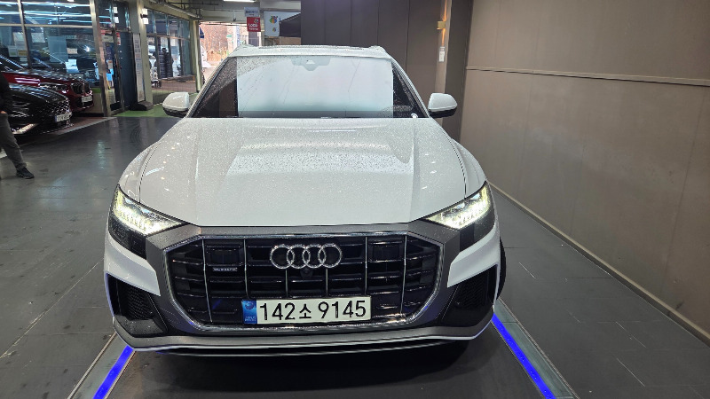 car Audi Q8 id48138 photo #2