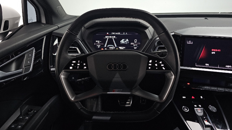 car Audi Q4 e-tron id48150 photo #13