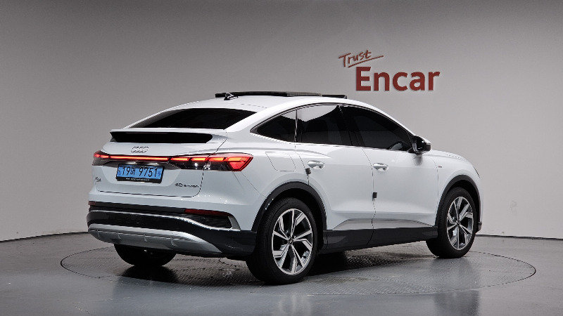car Audi Q4 e-tron id48150 photo #2