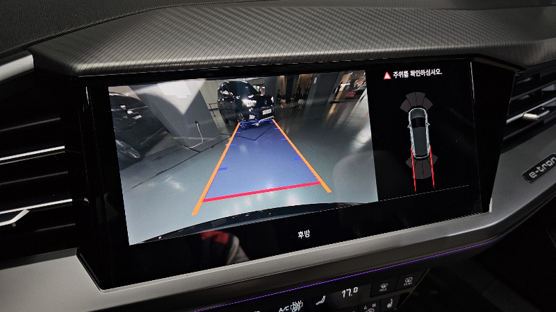 car Audi Q4 e-tron id48151 photo #14