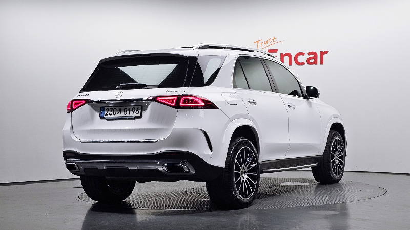 car Mercedes Benz GLE id48173 photo #2