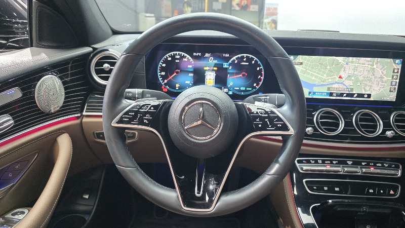 car Mercedes Benz E Class id48192 photo #13