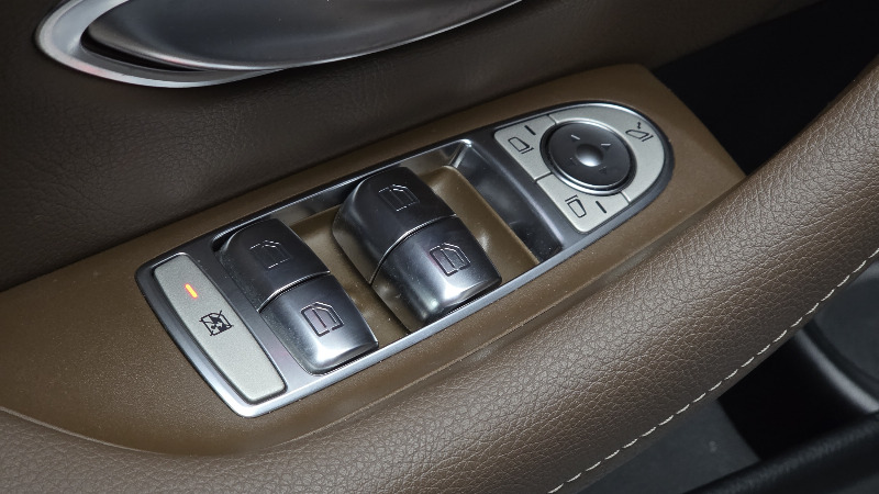car Mercedes Benz E Class id48192 photo #19