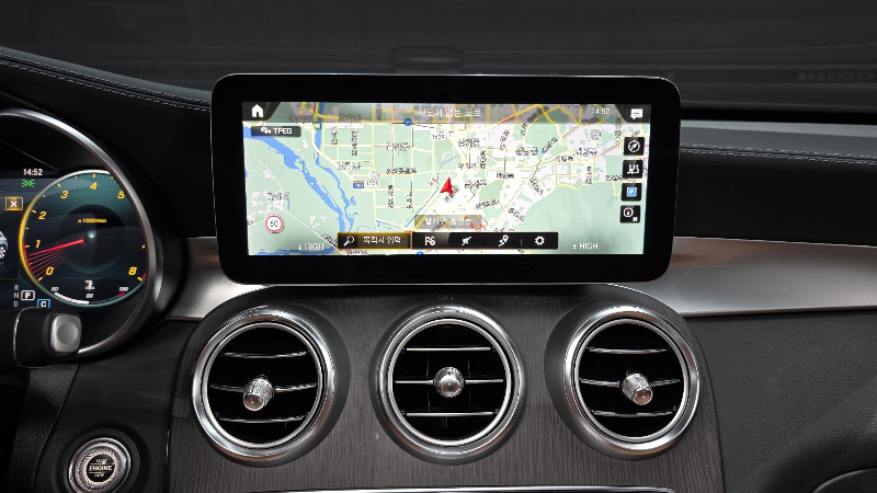 car Mercedes Benz GLC id48194 photo #14