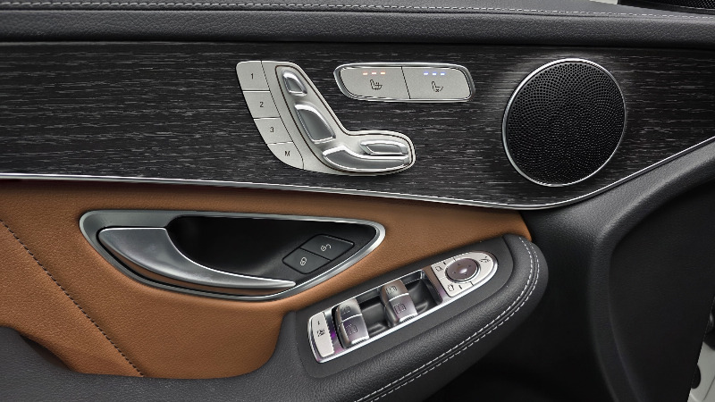 car Mercedes Benz GLC id48194 photo #17