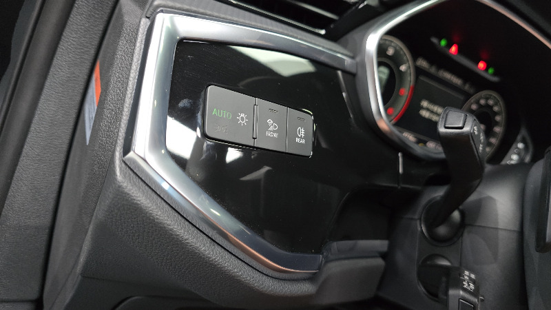 car Audi Q3 id48221 photo #16