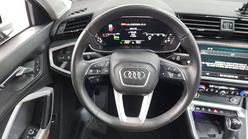 car Audi Q3 id48241 photo #14