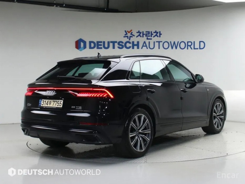 car Audi Q8 id48258 photo #2