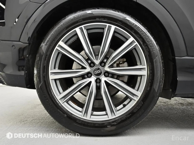 car Audi Q8 id48258 photo #6