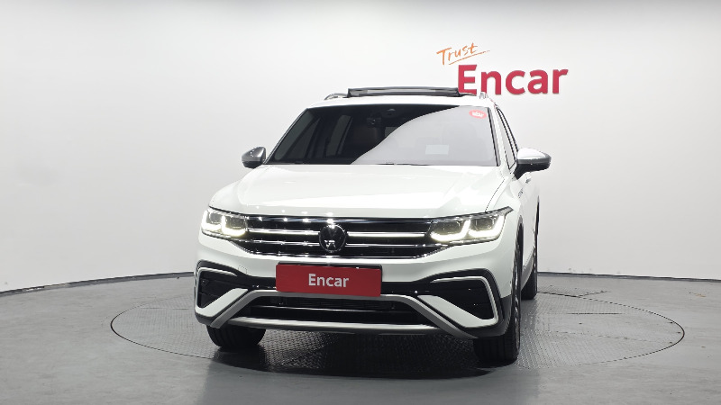 car Volkswagen Tiguan id48274 photo #3
