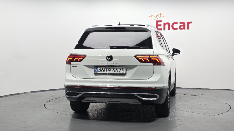 car Volkswagen Tiguan id48274 photo #4