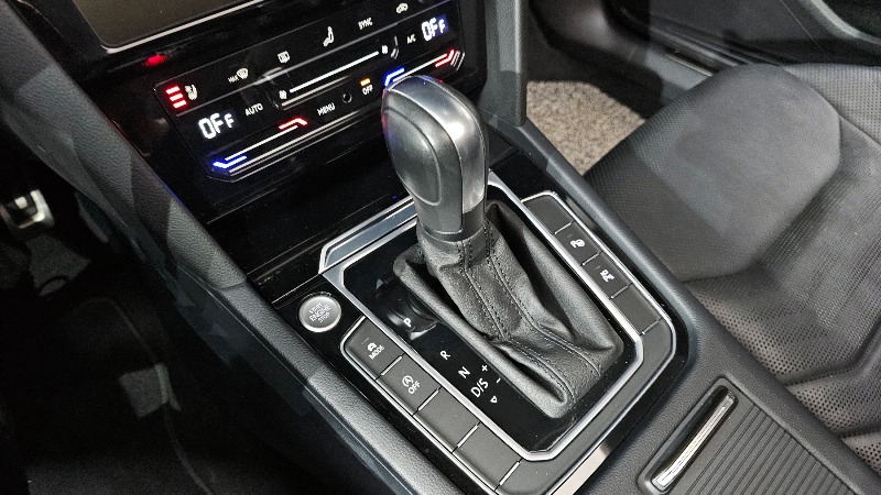 car Volkswagen Arteon id48280 photo #9