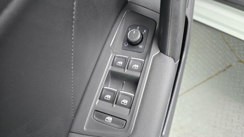 car Volkswagen Tiguan id48281 photo #16