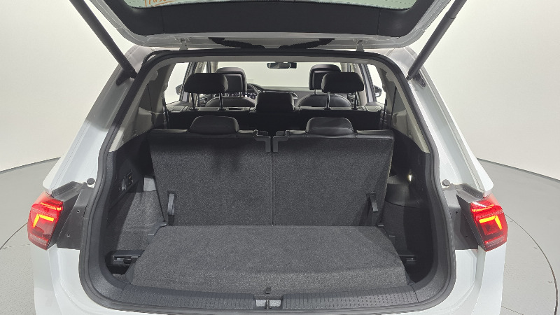 car Volkswagen Tiguan id48281 photo #19