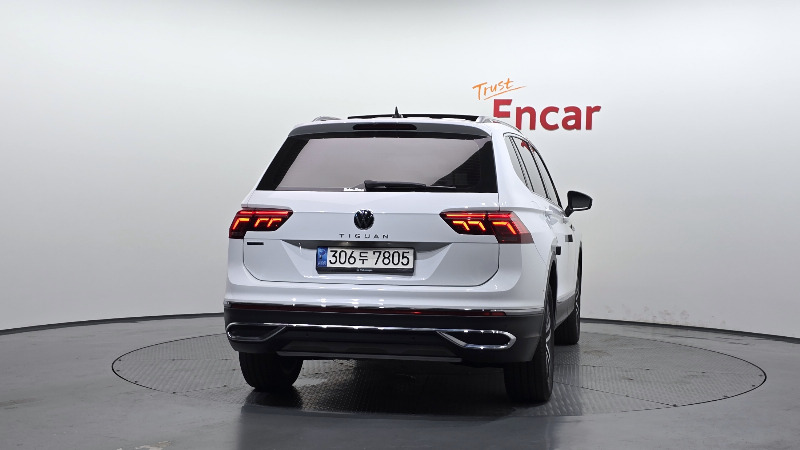 car Volkswagen Tiguan id48281 photo #4