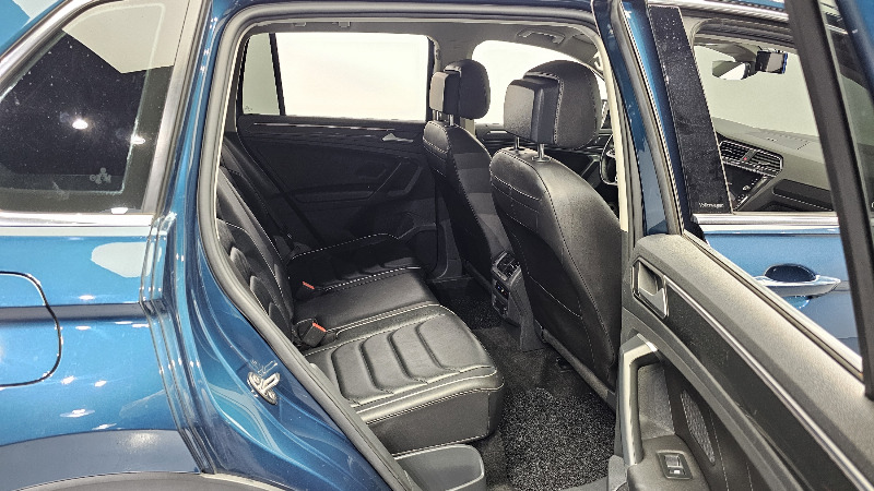 car Volkswagen Tiguan id48290 photo #12