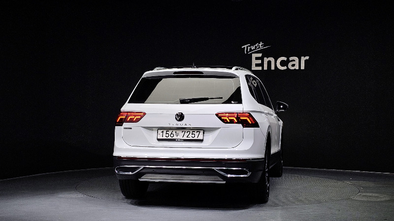 car Volkswagen Tiguan id48309 photo #4