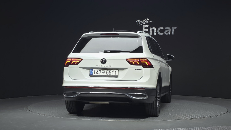 car Volkswagen Tiguan id48313 photo #4