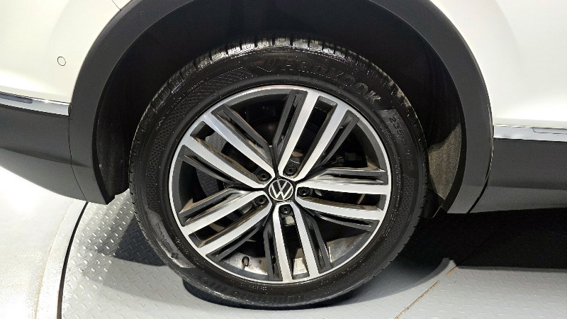 car Volkswagen Tiguan id48313 photo #5