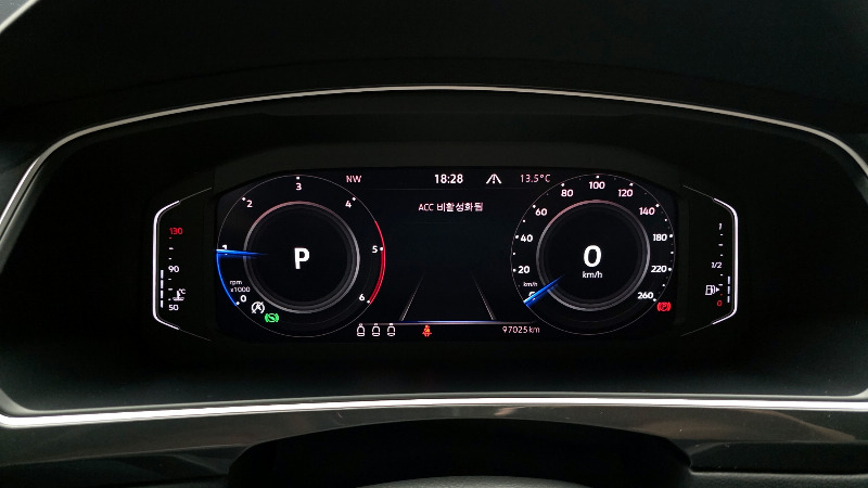car Volkswagen Tiguan id48313 photo #8