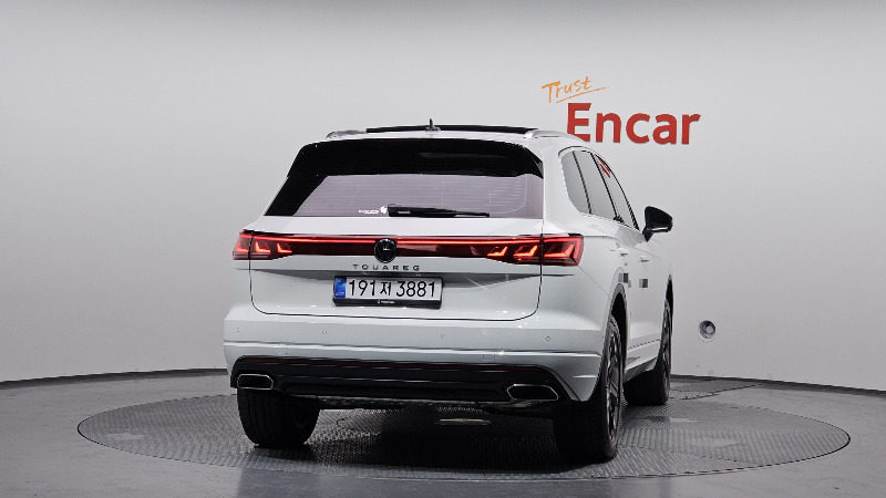 car Volkswagen Touareg id48314 photo #4